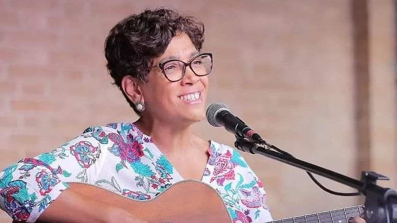 Ana Morena Canta MPB